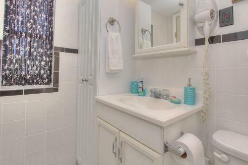 Crescent Beach Bungalow