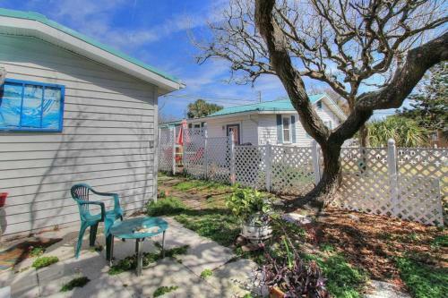 Crescent Beach Bungalow