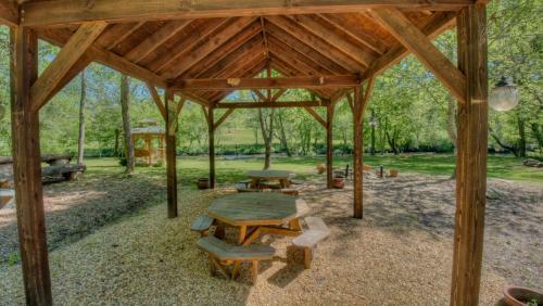 Bert's Hideaway By Escape To Blue Ridge
