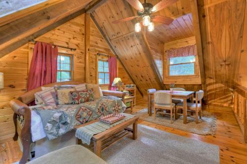 Bearfoot Bend Cabin In Blue Ridge