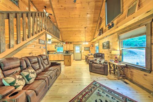 Woodsy Georgia Abode With Decks And Creek On-site