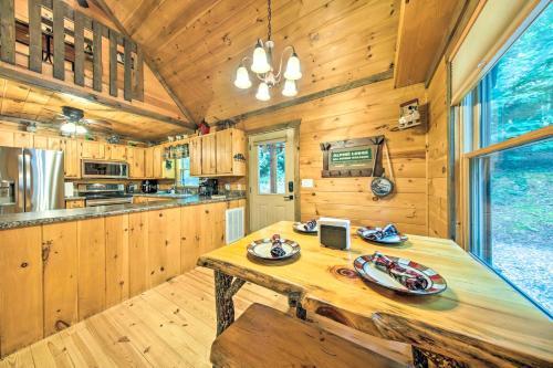 Woodsy Georgia Abode With Decks And Creek On-site