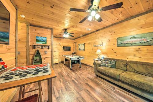 Woodsy Georgia Abode With Decks And Creek On-site