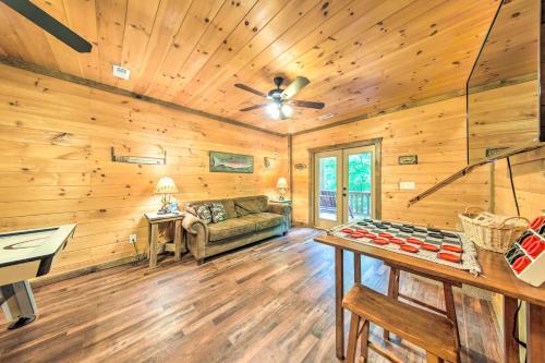 Woodsy Georgia Abode With Decks And Creek On-site