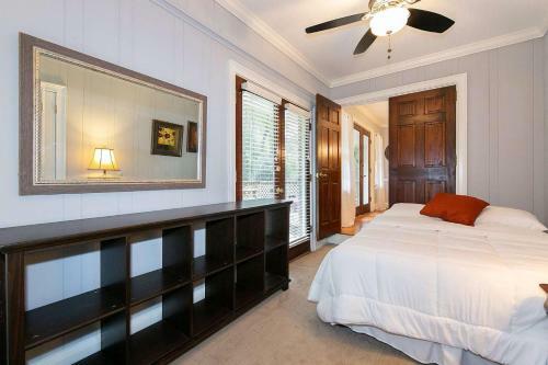 Moores Mill Home