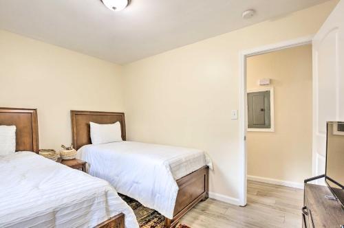Convenient Atlanta Home, 9 Mi To Downtown!