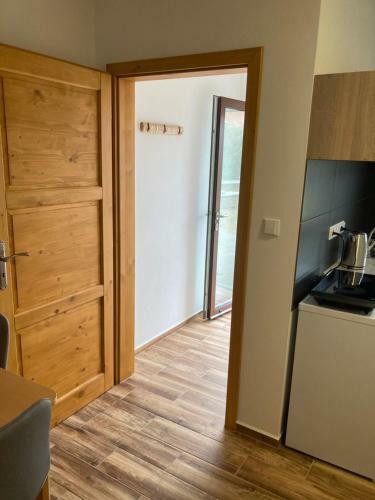 Apartamento Ubytov�n� ?mudla