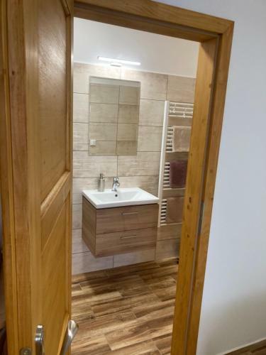 Apartamento Ubytov�n� ?mudla