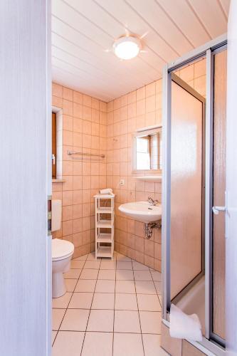Hostal G�stehaus Chalet-perle
