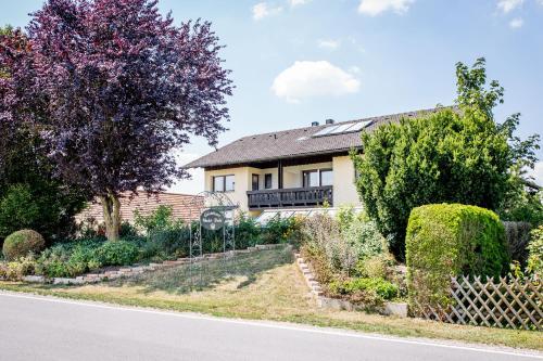 Hostal G�stehaus Chalet-perle