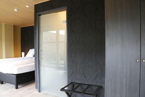 B&B Rouge � Blanc