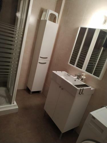 Apartamento Piso Con Piscina Comunitaria, Cerca de La Playa