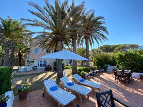 Hostal Villa Les Palmiers