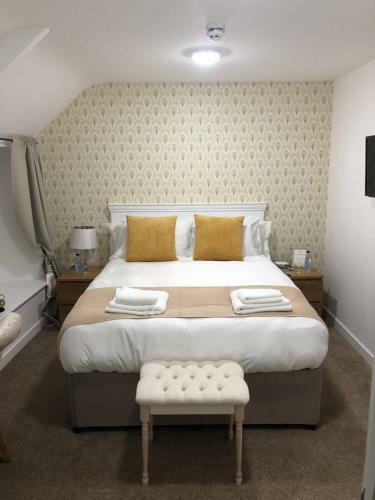 Jt Abergwaun Hotel