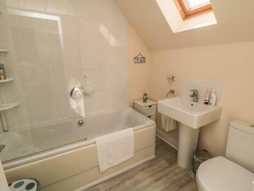 Boules Cottage