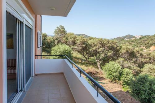 Hillside Seaview Apartment