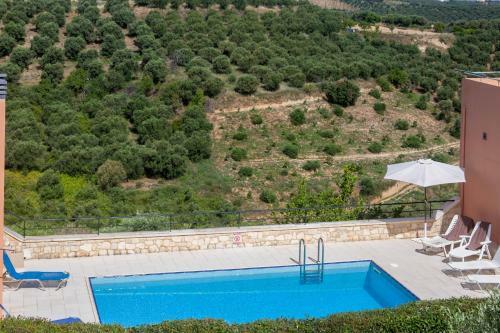 Hillside Seaview Apartment