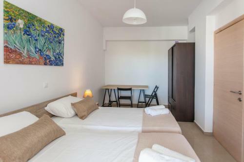 Hillside Seaview Apartment