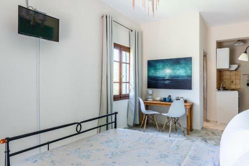 Artemis Apartment