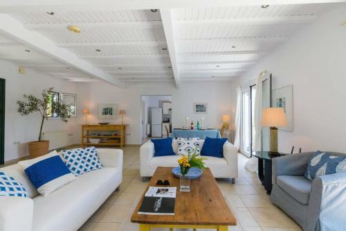Villa Eleonas By Villa Plus