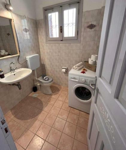 Apartamento Holiday House Ermionida