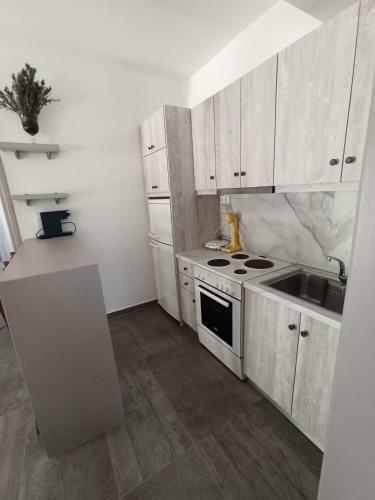 Maya Apartments