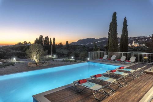 Villa Katrina By Villa Plus