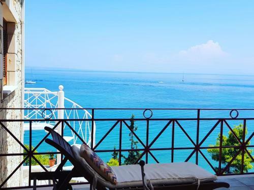 Hotel Deep Blue Villas