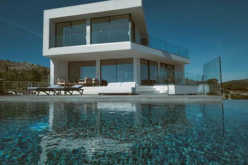 Luminous Villa