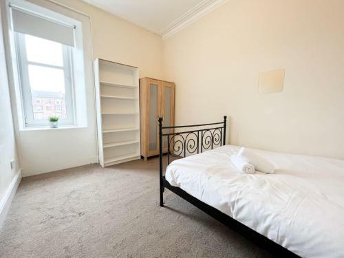 2 Bedroom Glasgow Apartment