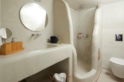 Villa El Verano Suites