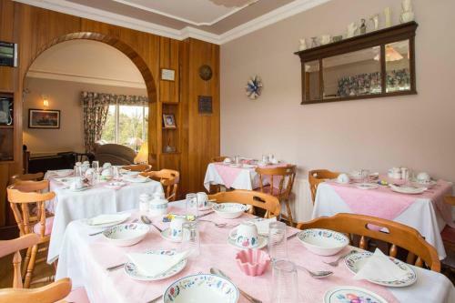 Fern Rock Bed And Breakfast