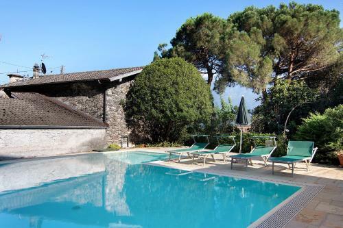 Villa Eden Jacuzzi Pool