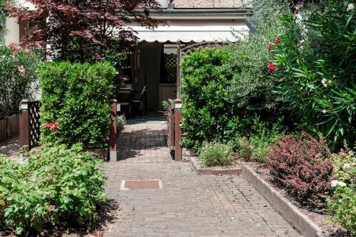 Apartamento Duplex Chic With Private Garden