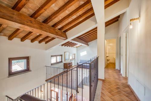 Apartamento Bright Apt With Terrace And Shared Pool