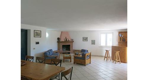 Reny - Villa Da 11 Posti Letto A 150 Mt Dal Mare