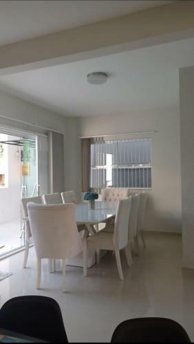 Luxuosa Casa Com Piscina Em S�o Francisco Do Sul