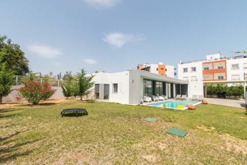 Villa 91 By Algartur