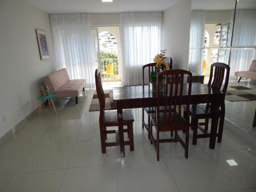 Apartamento Mobiliado 3 Quartos 170m2