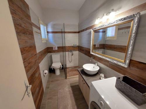 Eugenia Apartment 2