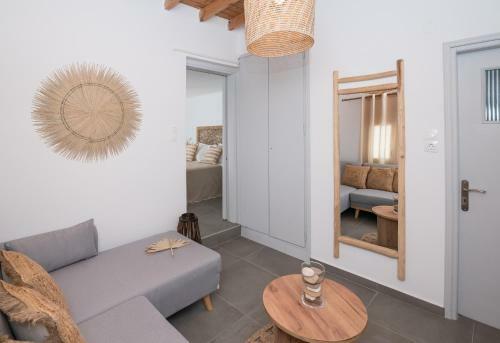 Kanelis Milos Sea Suite
