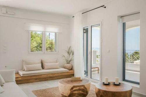 Lourdas White Villa