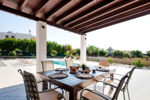 Villa Maribia With Private Pool