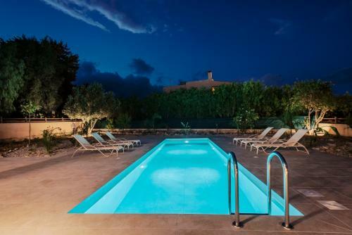 Villa Maribia With Private Pool