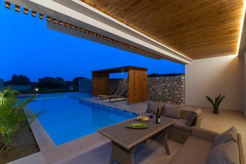 Aethrion Villas