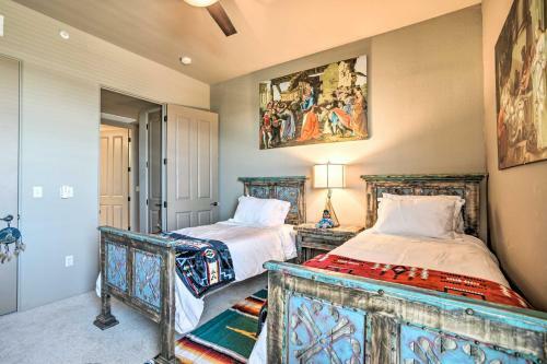 Apartamento Luxurious Santa Fe Retreat With Community Pool!