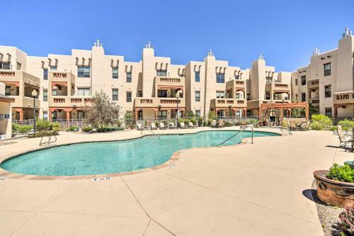 Apartamento Luxurious Santa Fe Retreat With Community Pool!
