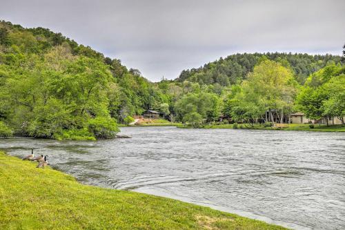 Apartamento Quaint Murphy Retreat With Grill And River Views!
