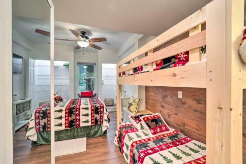 Charming Newland Apartment With Deck And Fire Pit