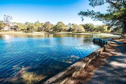 Hotel Private 2br Condos In New Bern